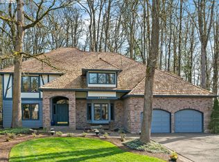 14380 Trillium Ct, Lake Oswego, OR 97035