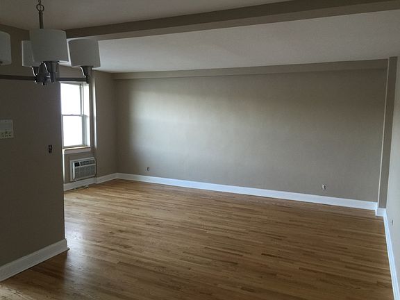 2nd image of 679 Warburton Ave APT 7M