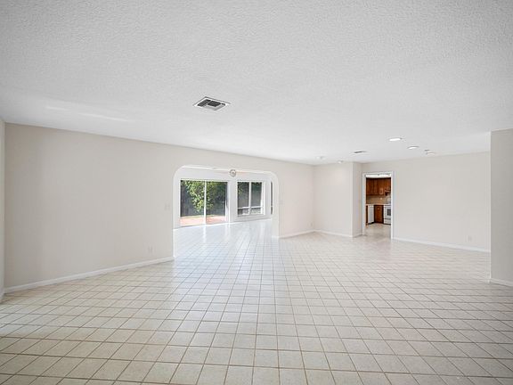 2nd image of 534 Forestview Drive