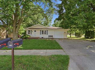 600 NE 6th St, Grimes, IA 50111