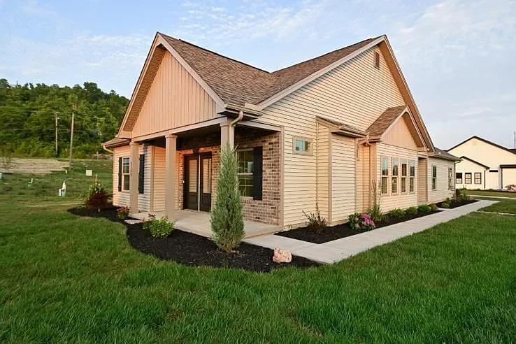 2145 Butterfly Way photo 1