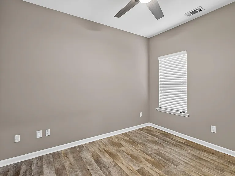5317 Cottage Cir — Photo 22
