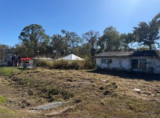 18226 Palm Beach Blvd, Alva, FL 33920