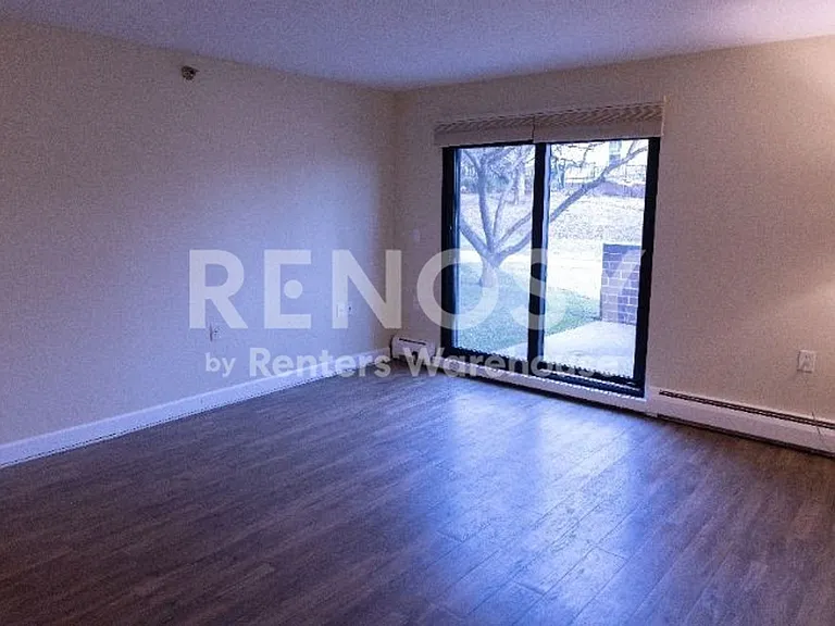 6615 Lake Shore Dr S #115 — Photo 34