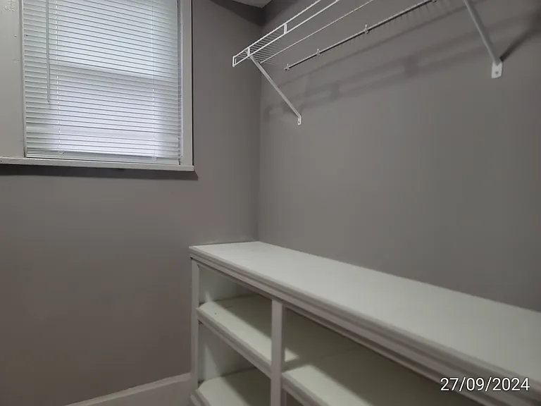 316 W Main St #HOUSE — Photo 10