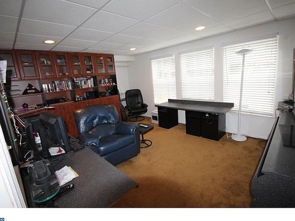 10-office.study