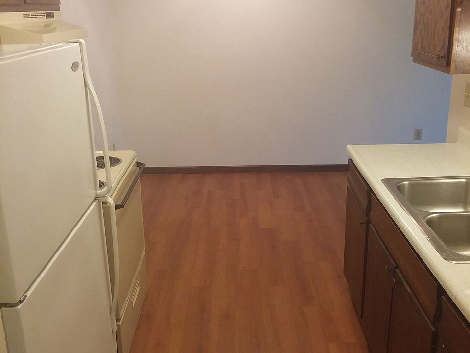 956 Place Apartments 956 12th St SW Forest Lake, MN Zillow