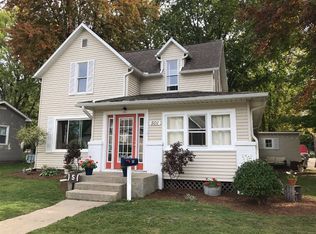 501 E Walnut St, Nappanee, IN 46550