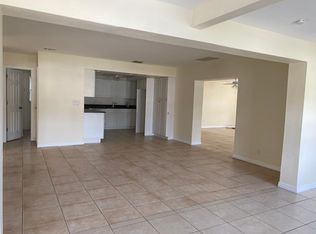 2556 Barrett Ave, Naples, FL 34112