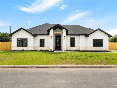 7105 Madrid, Weslaco, TX, 78596