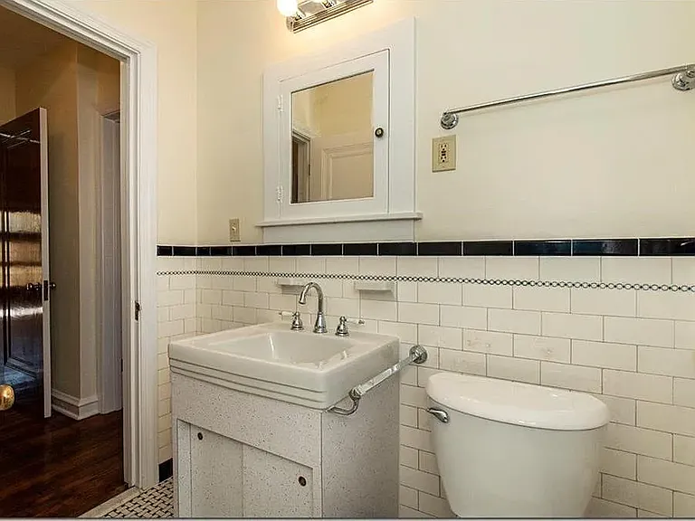 18717 Winslow Rd #1 — Photo 16