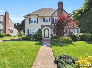 118 Porter St, Manchester, CT 06040