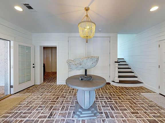 4th image of 11 Sea Oats Ln