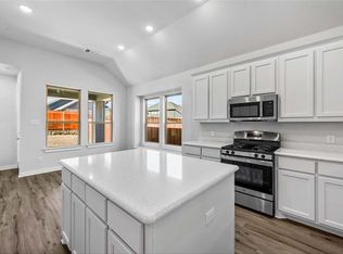 3929 Ford Dr, Forney, TX 75126
