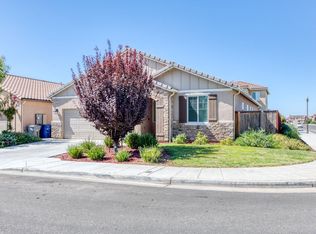 3636 Agua Dulce Ave, Clovis, CA 93619
