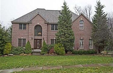 1st image of 151 Oakview Dr