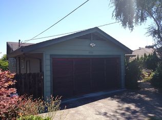 3222 36th Ave SW, Seattle, WA 98126