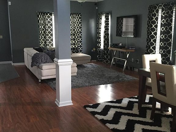 Open floor / Living room / Available 5 April 2019