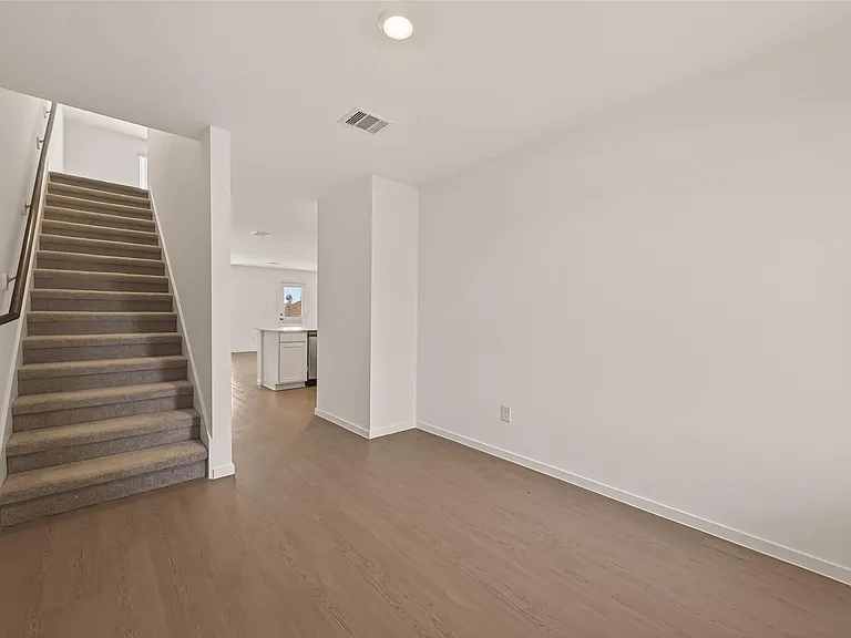 2410 Cherry Ruby Dr — Photo 3