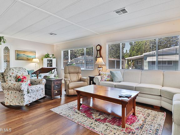 3rd image of 2384 Thunderbird Dr #141