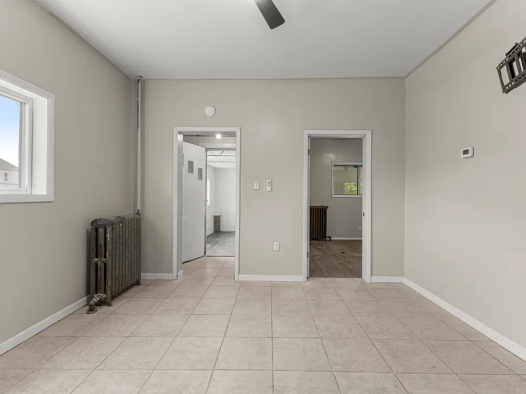 1288 Dragoon St — Photo 8