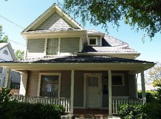 226 N 8th St, Santa Paula, CA 93060