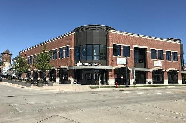 Western Springs, IL, shopping district is nearby.
