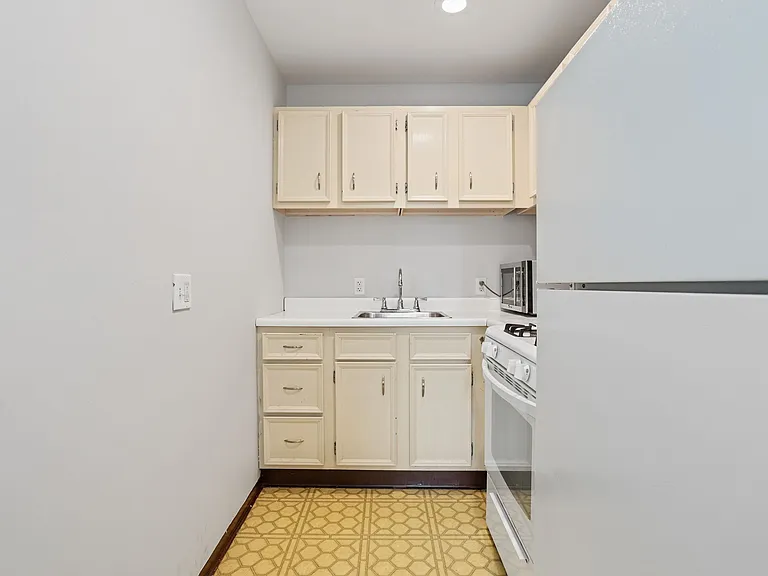841 N Lincoln Ave — Photo 11