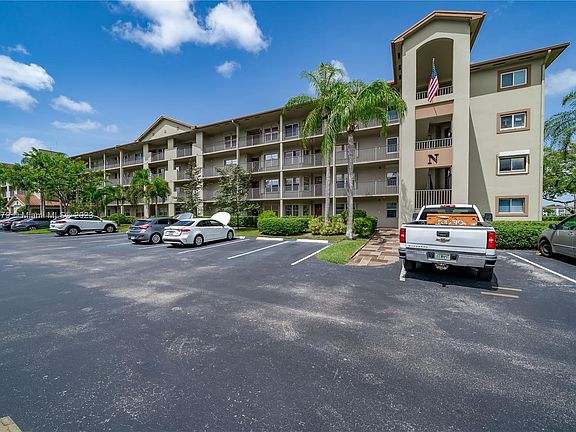 3rd image of 1500 SW 131st Way APT 212N