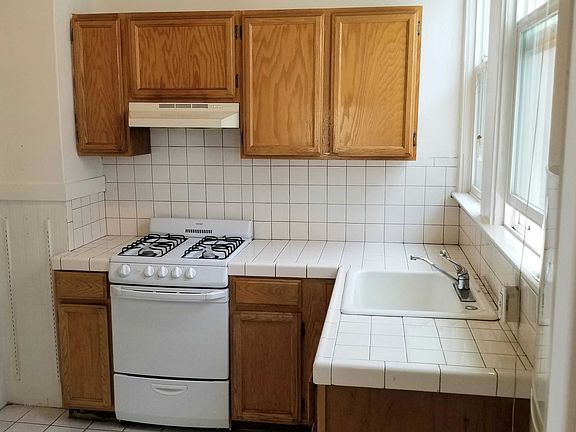 4th image of 1275 California St #3