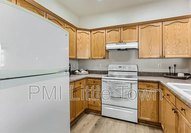 4045 S Crystal Cir #103 — Photo 10