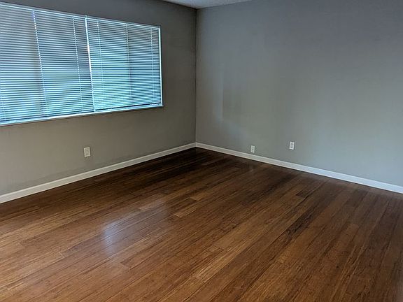 3rd image of 1000 8th St #2