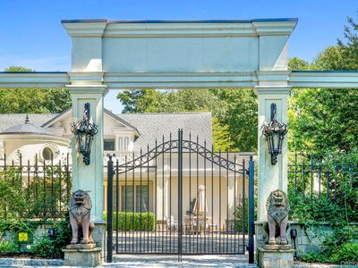 91 Oliver Road, Bedford, NY, 10506