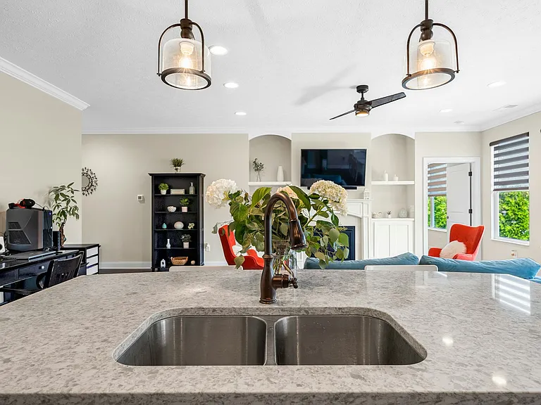 2716 E Millstone Dr — Photo 17