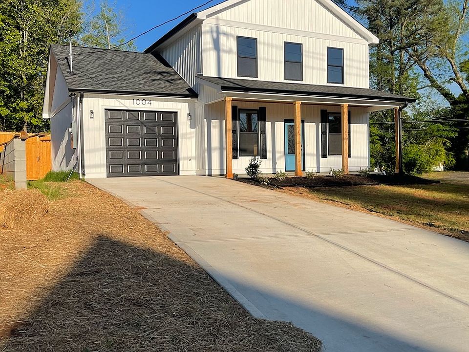 1st image of 1026 N 6th Ave