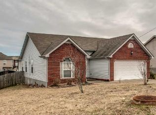 133 Howard Woody Dr, La Vergne, TN 37086