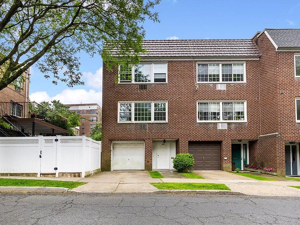 1st image of 670 W 231st Street
