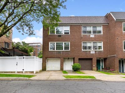 670 W 231st Street, Bronx, NY, 10463