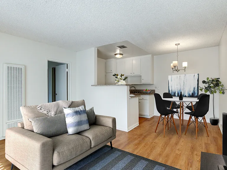 7242 De Soto Ave — Photo 14