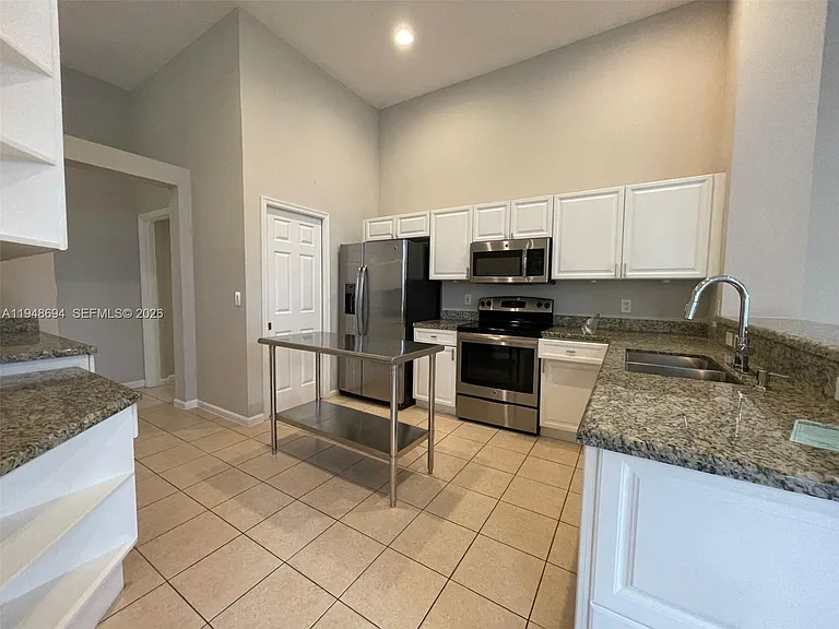 4023 Turnstone Ct — Photo 17