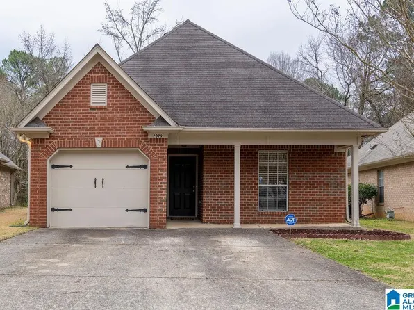 2079 Willow Glenn Dr, Birmingham, AL 35215