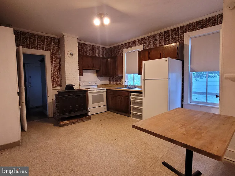 222 N Bradford St #1 — Photo 9