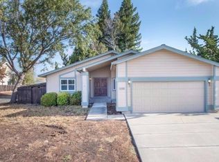 1696 Cerro Sonoma Cir, Petaluma, CA 94954