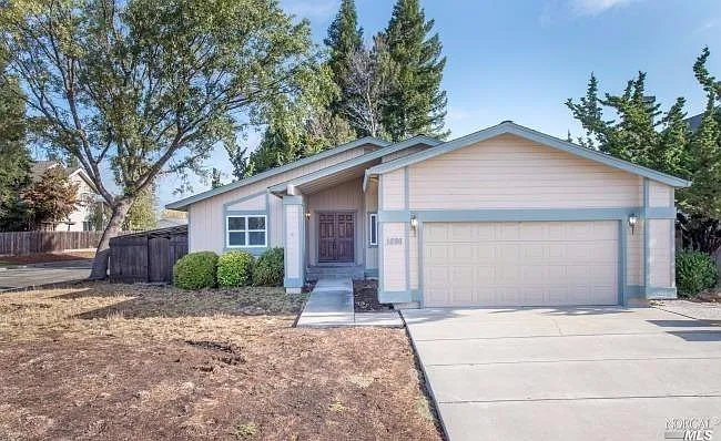 1696 Cerro Sonoma Cir photo 1
