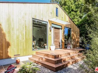 204 Rennie Ave, Venice, CA 90291