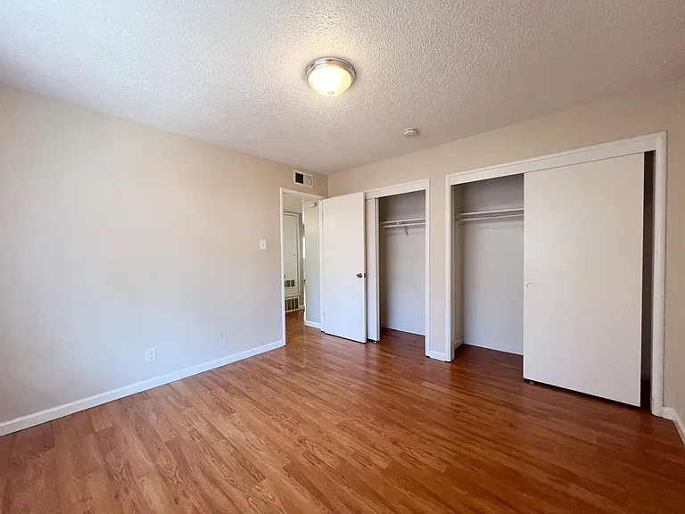 6456 18th Ave — Photo 16