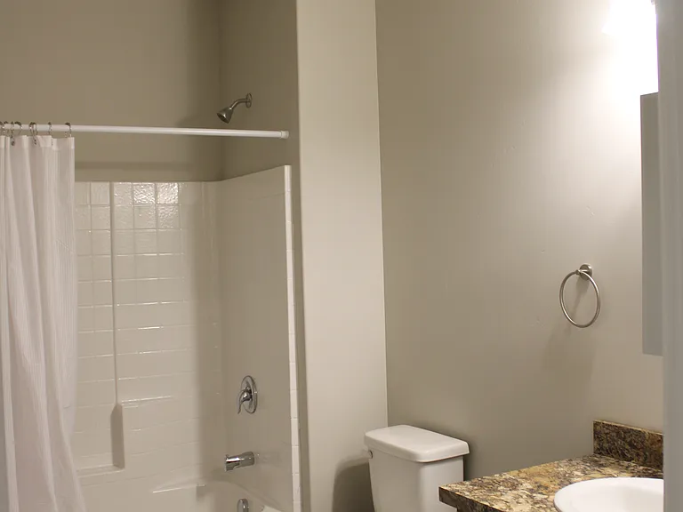 665 Heyburn Ave W #1104 & 1204 — Photo 14