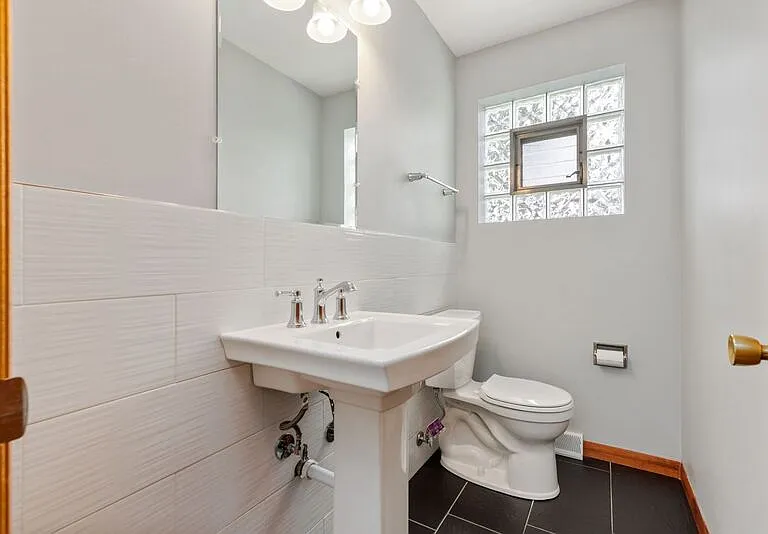 4201 Prairie Ave — Photo 21