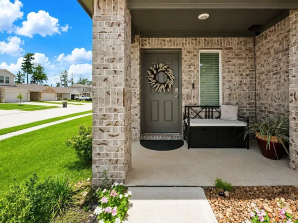 23803 Gold Cypress Dr, Spring, TX 77373