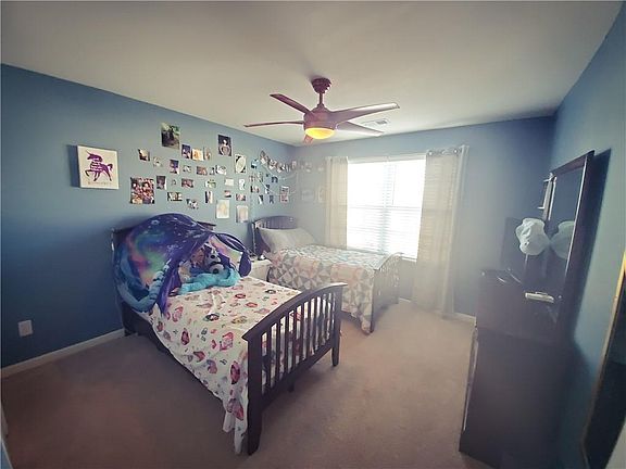 5th image of 1041 Ventura Dr